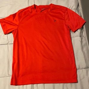 Red Old Navy active Size medium